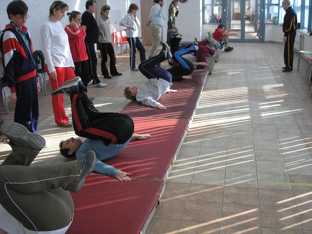img00019.jpg