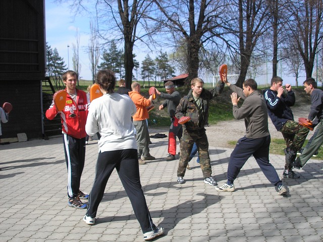 img00027.jpg