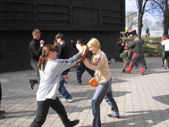 img00032.jpg