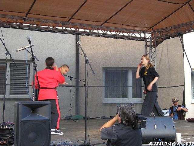 img00003.jpg