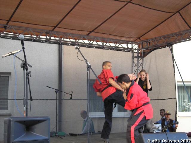 img00006.jpg
