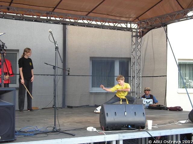 img00012.jpg
