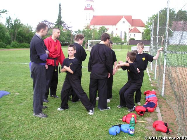 img00003.jpg