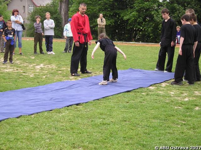 img00007.jpg