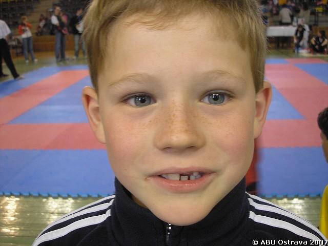 img00012.jpg