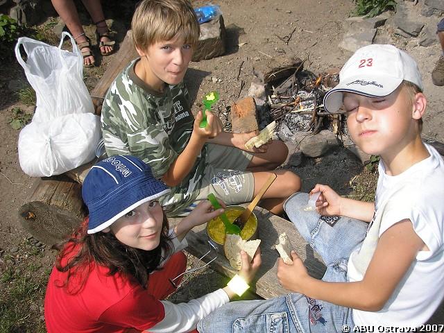 img00028.jpg