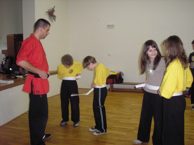 img00009.jpg