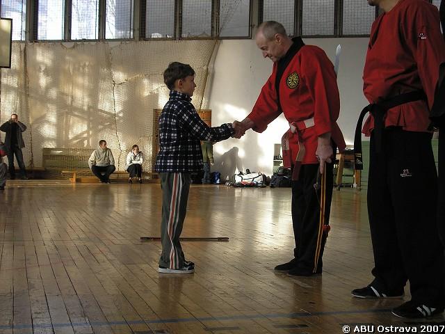 img00107.jpg