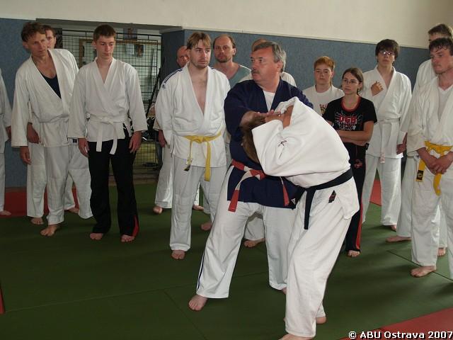 img00007.jpg
