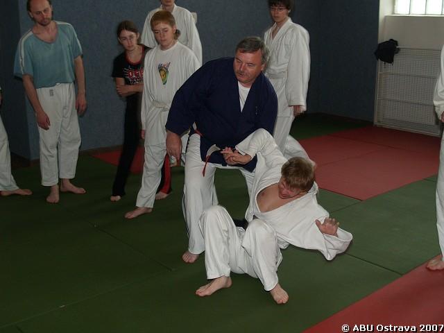 img00009.jpg