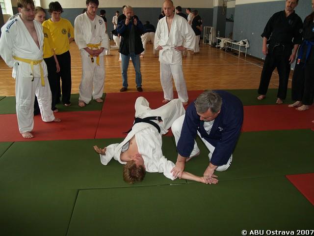 img00021.jpg