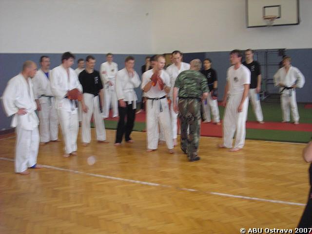 img00077.jpg