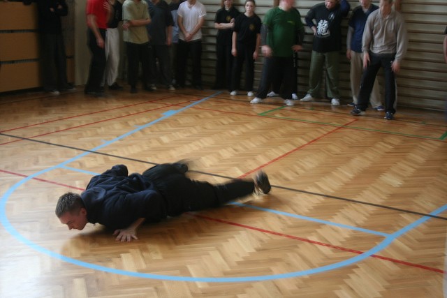 img00086.jpg