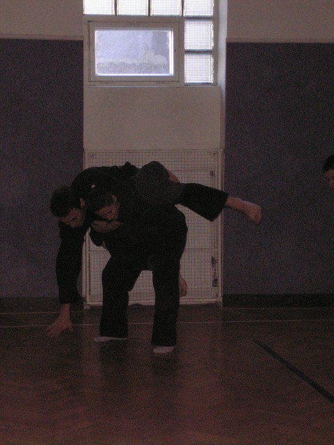 img00004.jpg