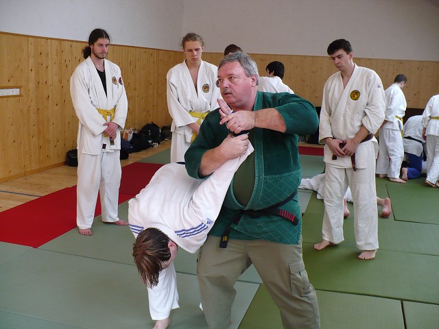 img00015.jpg